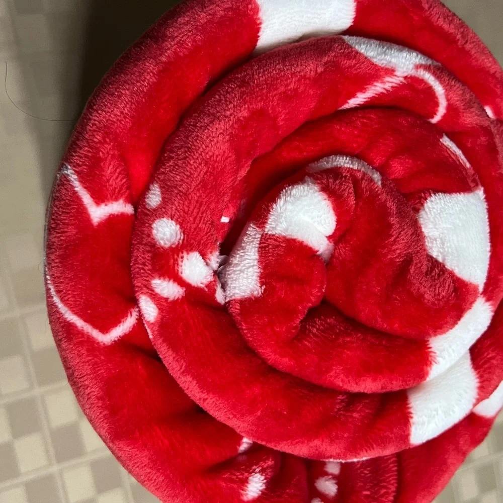 VICTORIA’S SECRET PINK SHERPA‎ Blanket holiday RED/white PUPPY NWT 50 X 60